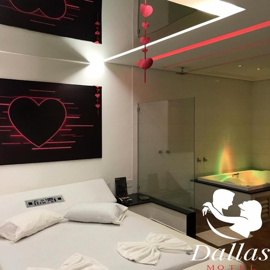 Dallas Motel Valparaiso de Goias Ngoại thất bức ảnh